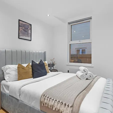 Modern Apartments London With Free Wifi Exterior photo